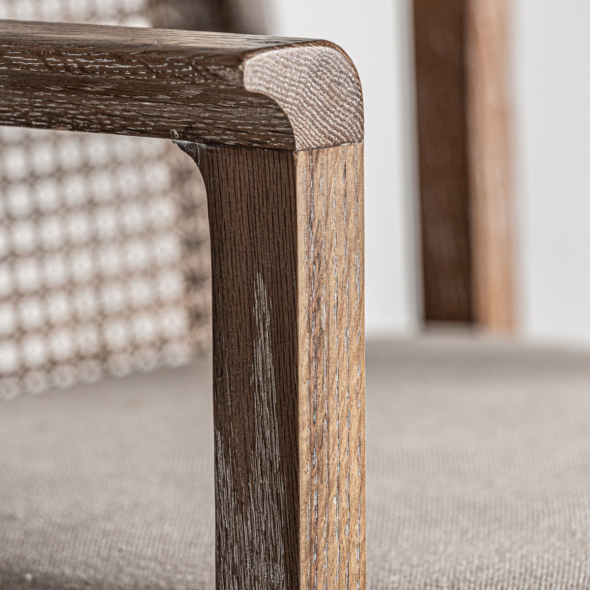 Chaise de salle à manger en bois vieilli en lin