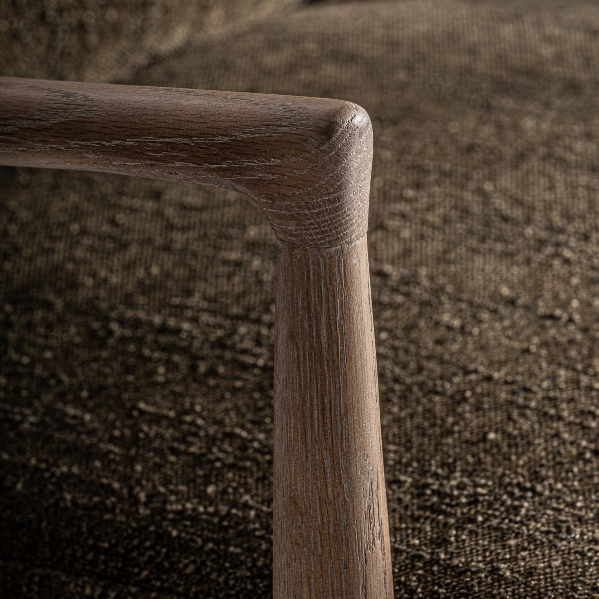Fauteuil bouclé vert khaki