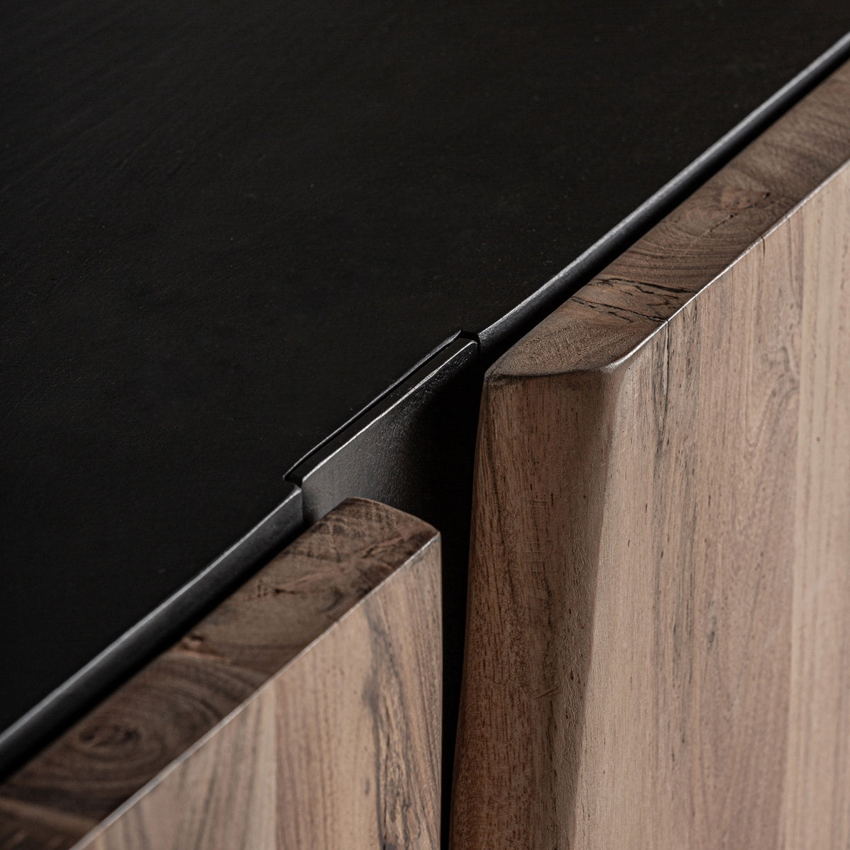 Buffet en bois de d'acacia marron
