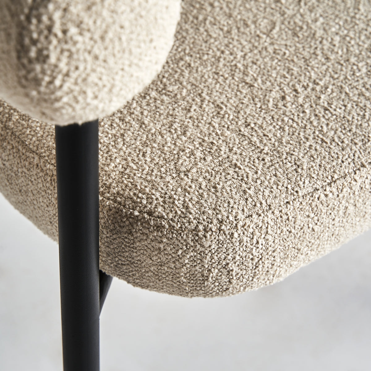Chaise de salle à manger bouclé crème
